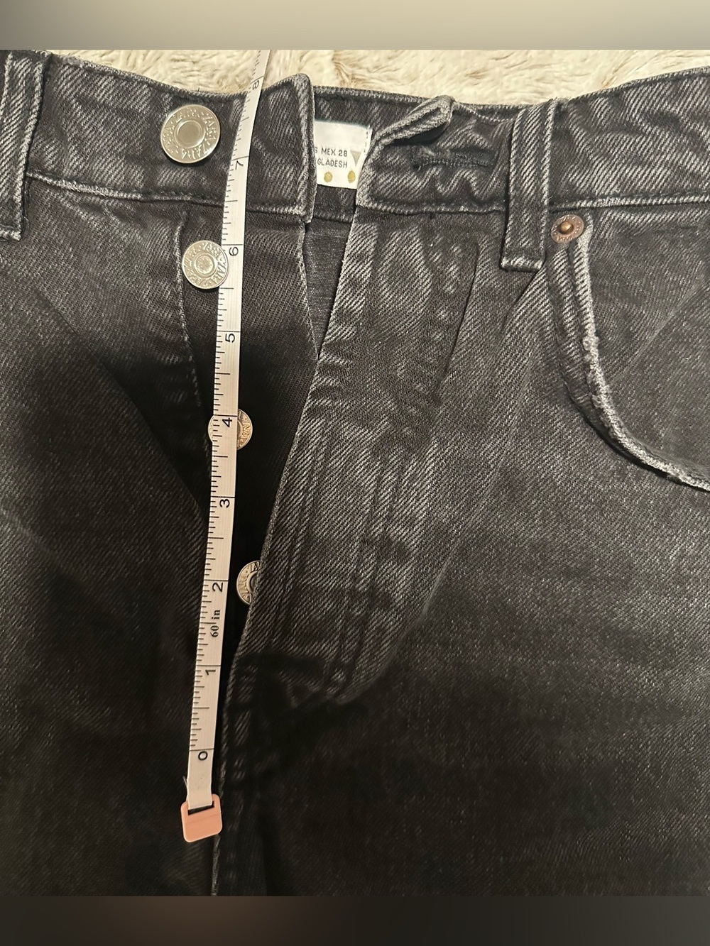 Zara High Rise Black Wash Raw Hem Distressed Denim Jean Shorts - Picture 5 of 12